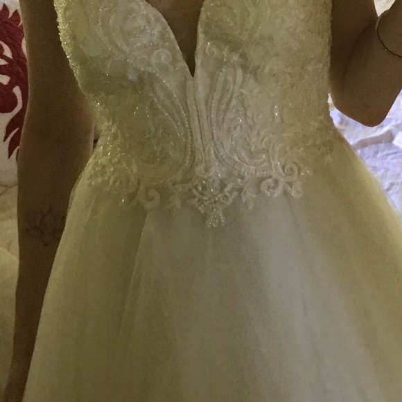 Ball Gown Sweetheart Wedding Dress - Picture 9 of 9